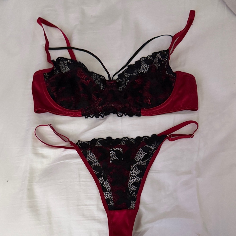 Sexy Deep Red and Black Lace Bra and Panties Lingerie Set